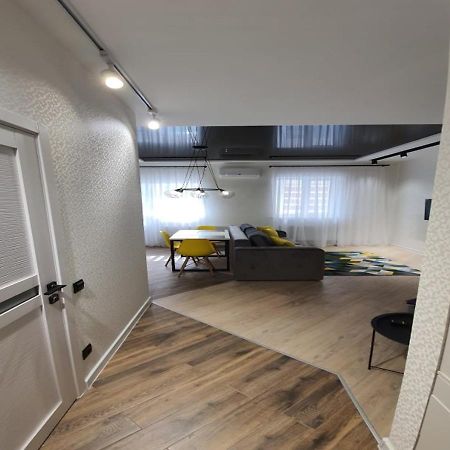 New Lux Apartment 2020 Charkiw Exterior foto