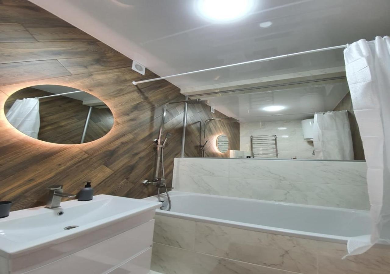 New Lux Apartment 2020 Charkiw Exterior foto