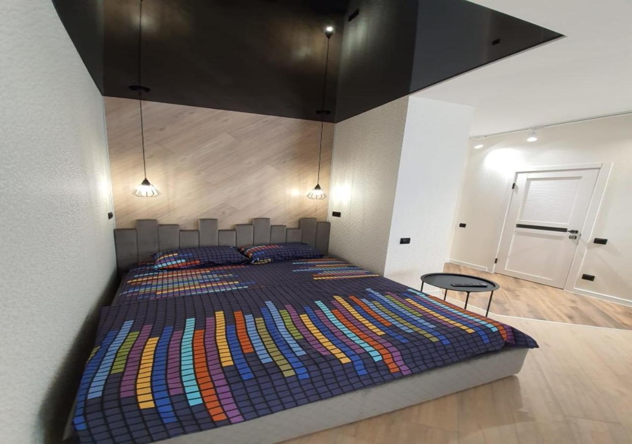 New Lux Apartment 2020 Charkiw Exterior foto