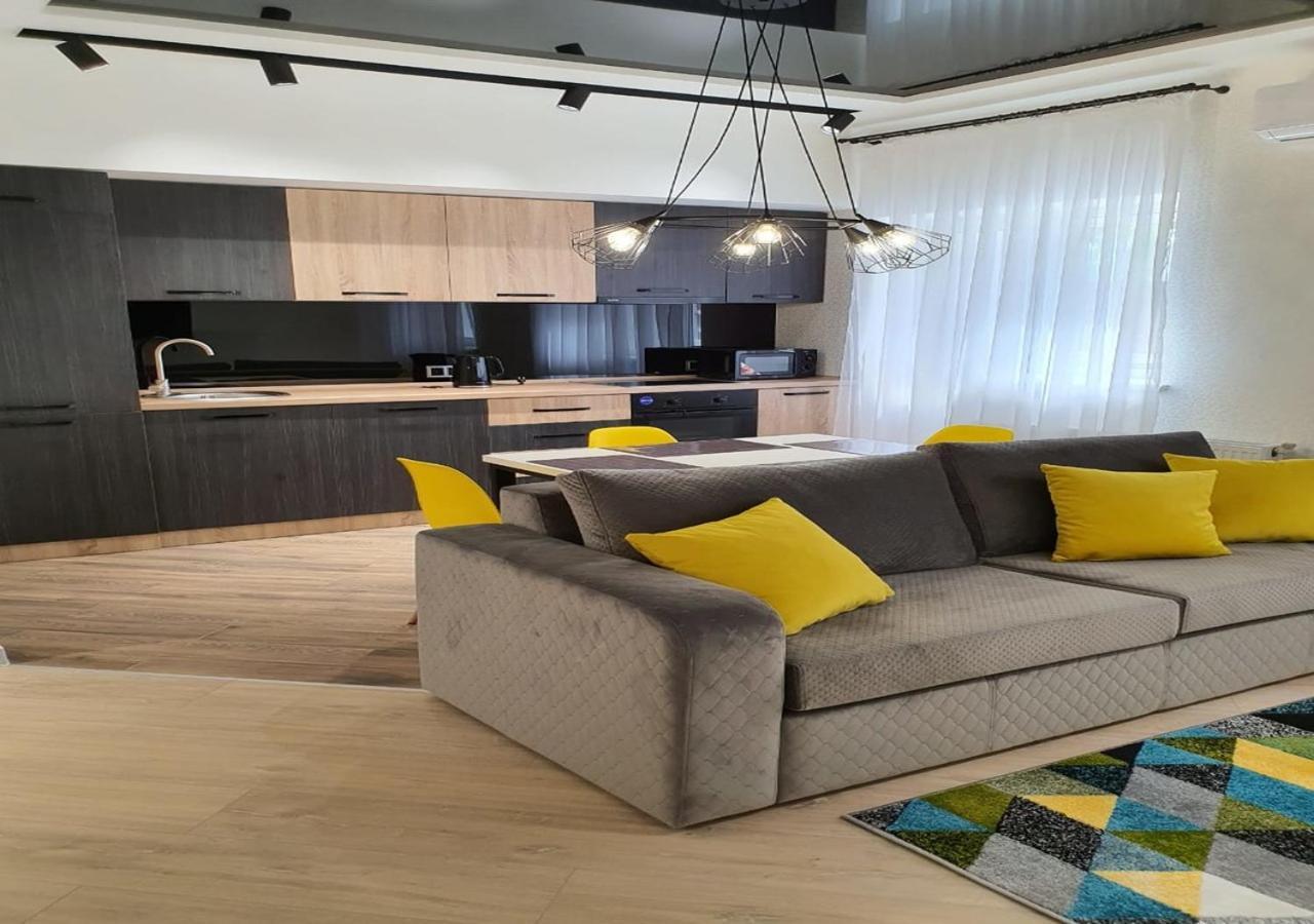 New Lux Apartment 2020 Charkiw Exterior foto