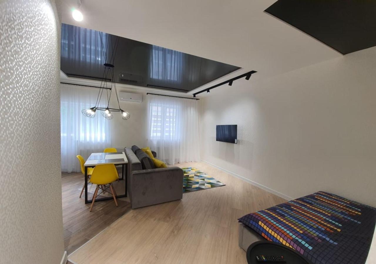 New Lux Apartment 2020 Charkiw Exterior foto